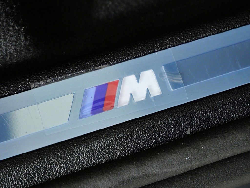 Thumbnail: 2026 BMW X5 - 30