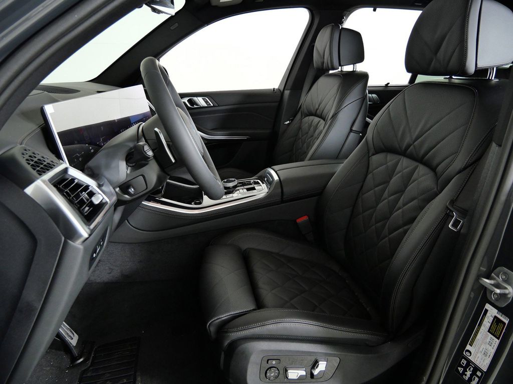 Thumbnail: 2026 BMW X5 - 41
