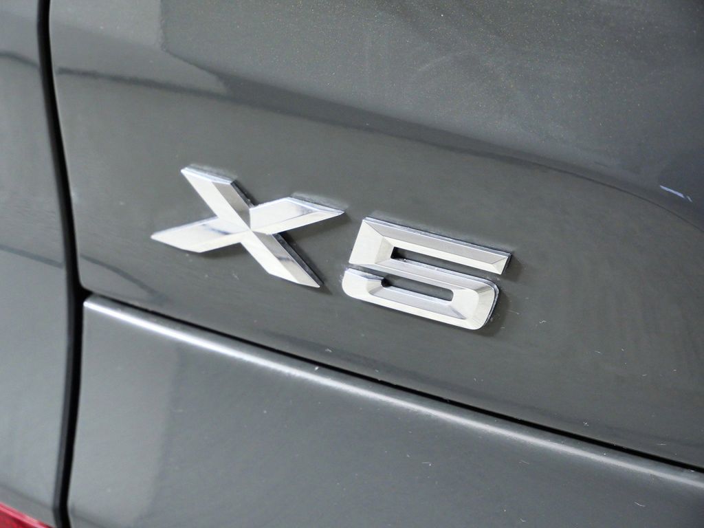 Thumbnail: 2026 BMW X5 - 20