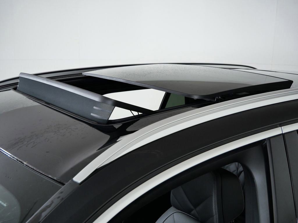 Thumbnail: 2026 BMW X5 - 27