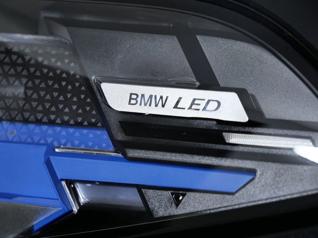 Thumbnail: 2026 BMW X5 - 7