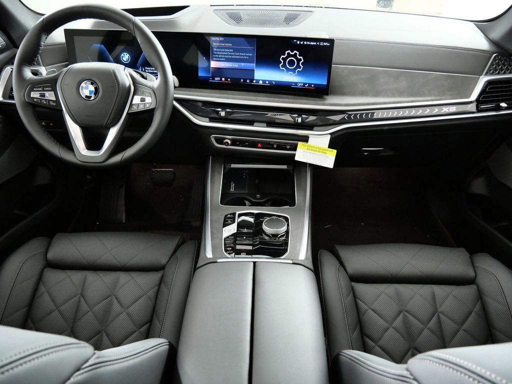 Thumbnail: 2026 BMW X5 - 2