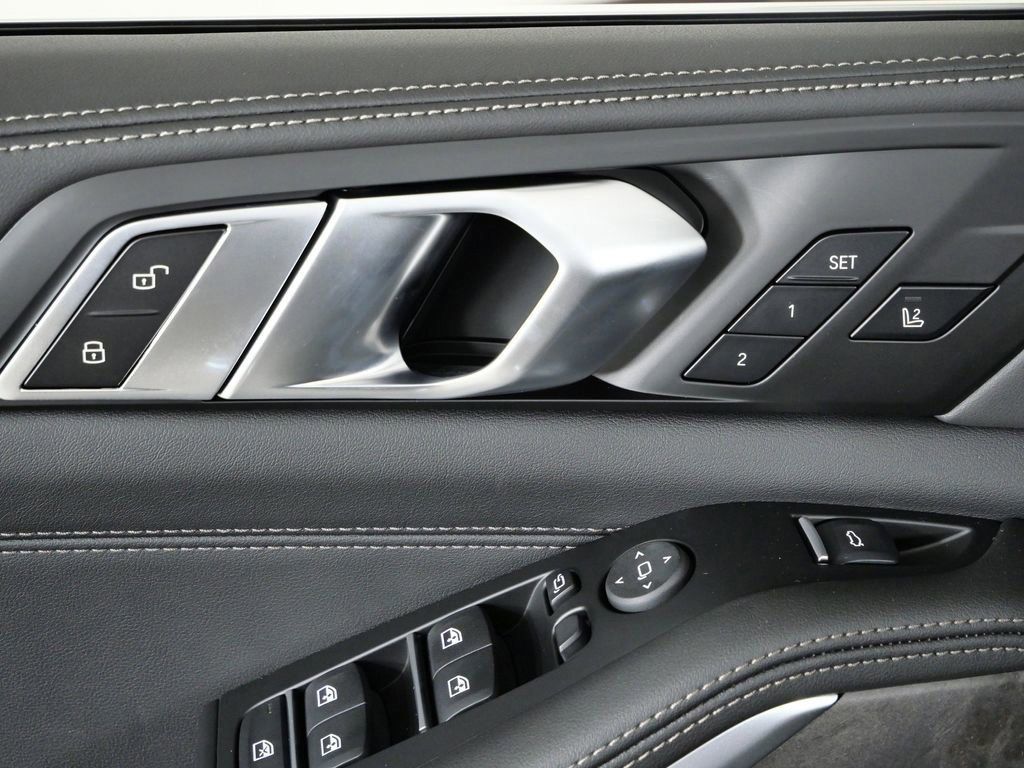 Thumbnail: 2026 BMW X5 - 42