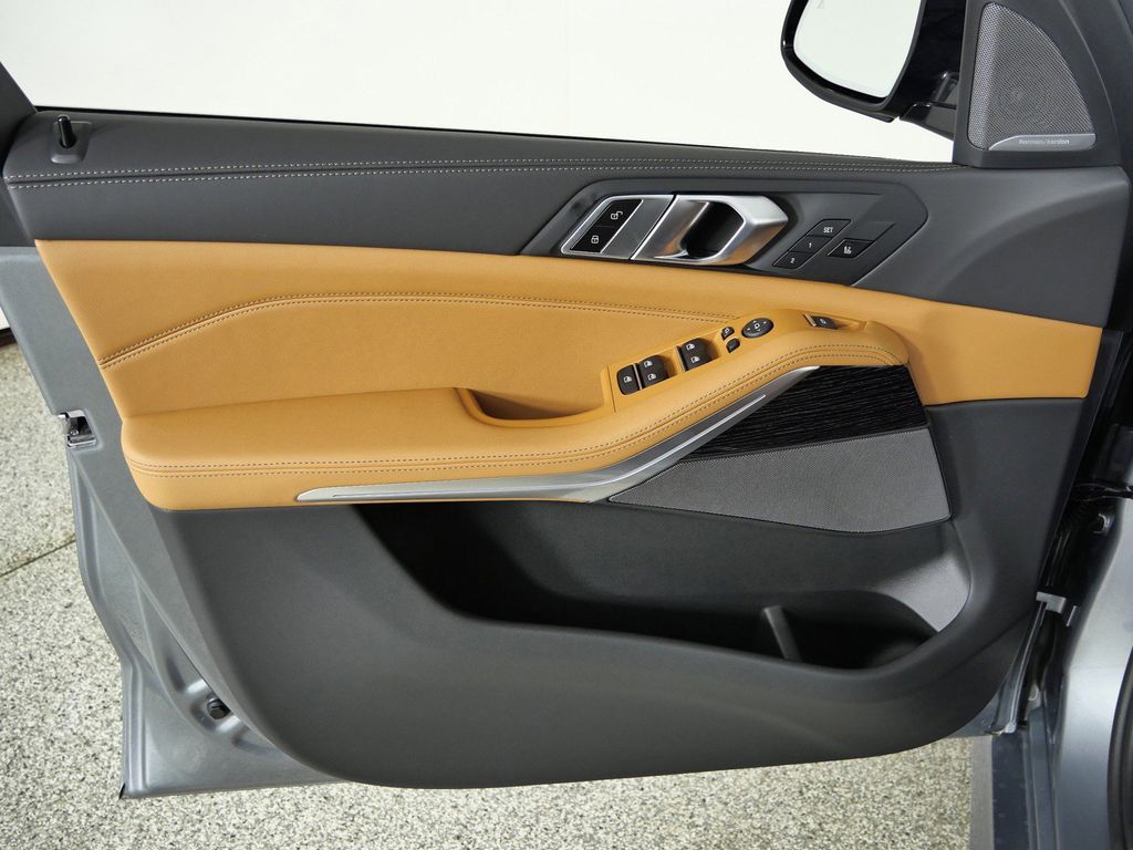 Thumbnail: 2026 BMW X5 - 38