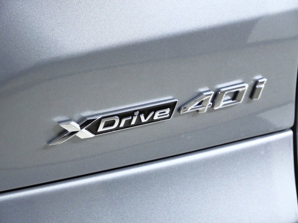 Thumbnail: 2026 BMW X5 - 22