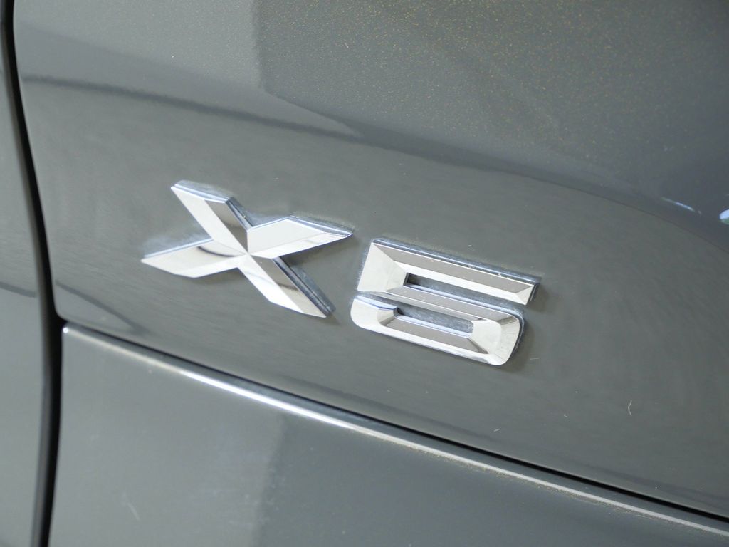 Thumbnail: 2026 BMW X5 - 24