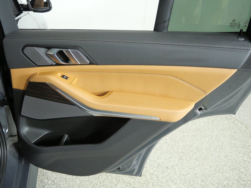 Thumbnail: 2026 BMW X5 - 33