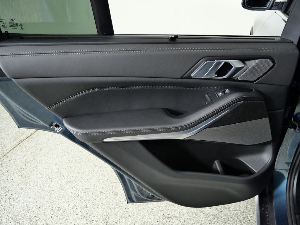 Thumbnail: 2026 BMW X5 - 34
