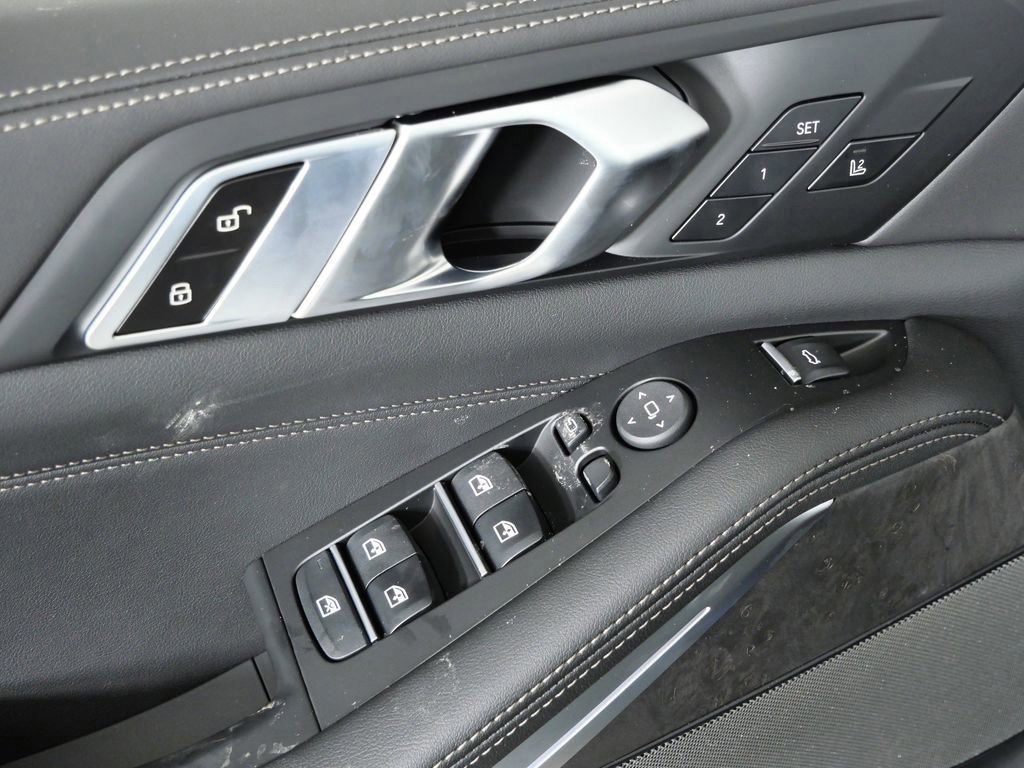 Thumbnail: 2026 BMW X5 - 40