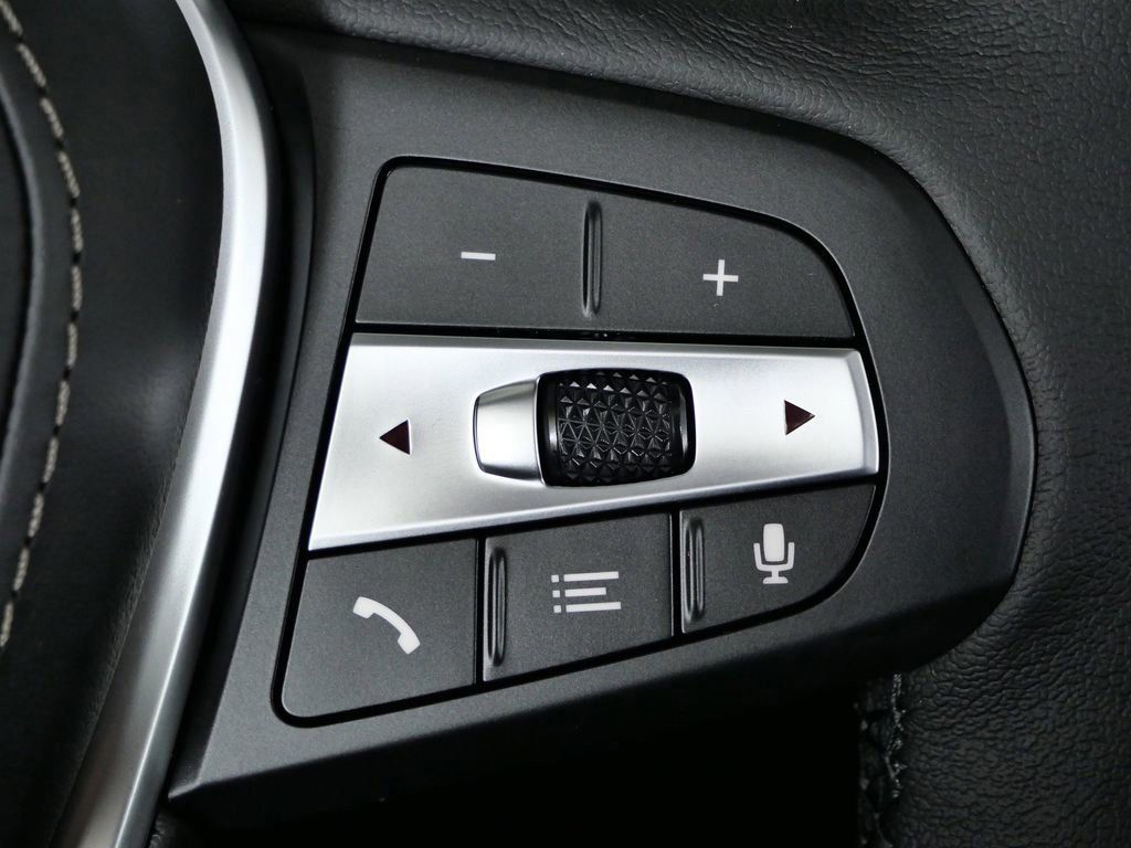 Thumbnail: 2026 BMW X5 - 43