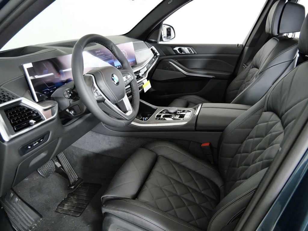 Thumbnail: 2026 BMW X5 - 38