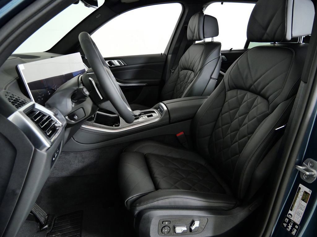 Thumbnail: 2026 BMW X5 - 39