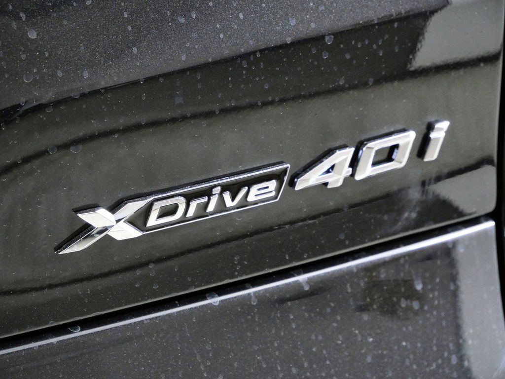 Thumbnail: 2026 BMW X5 - 22