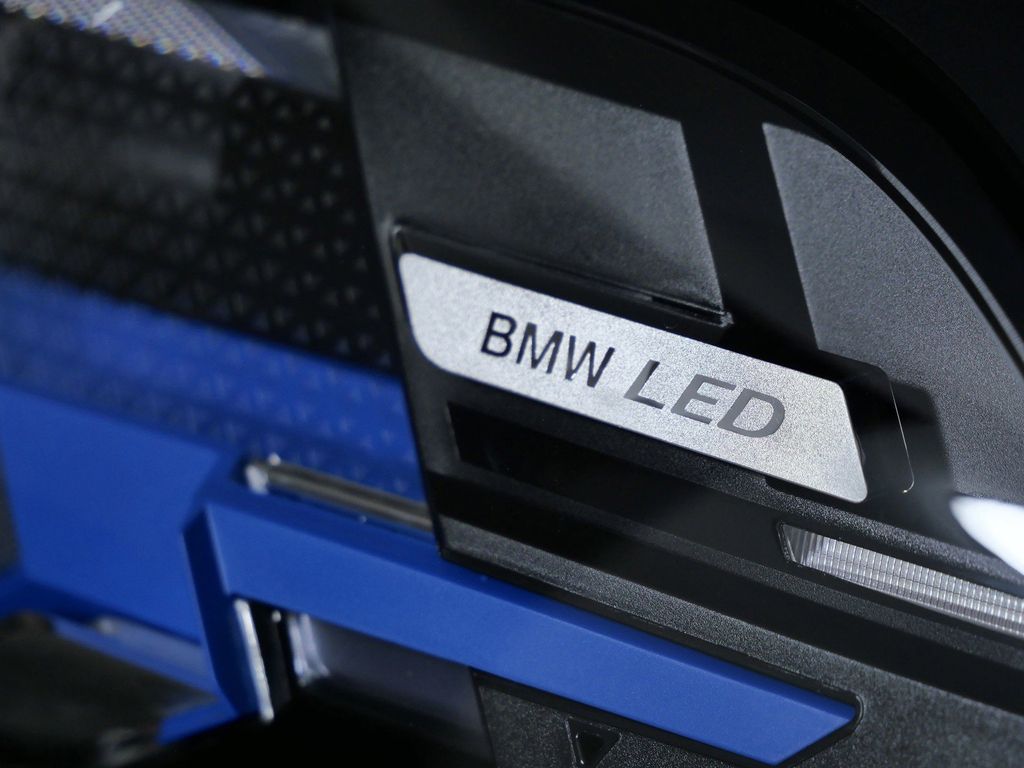 Thumbnail: 2026 BMW X5 - 7