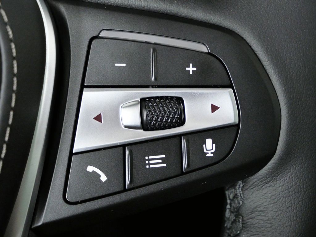 Thumbnail: 2026 BMW X5 - 46
