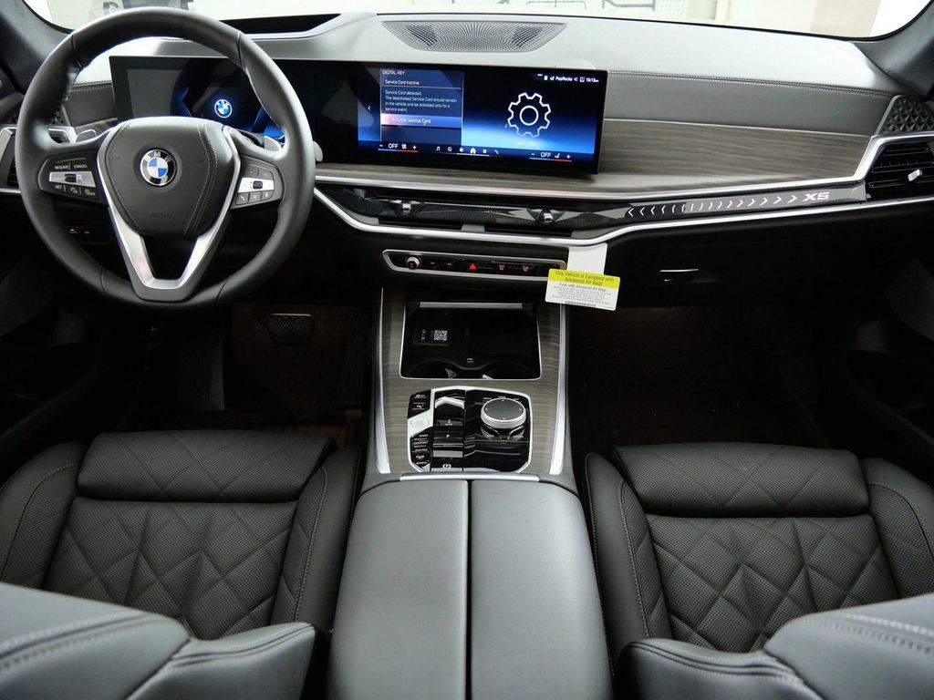 Thumbnail: 2026 BMW X5 - 2