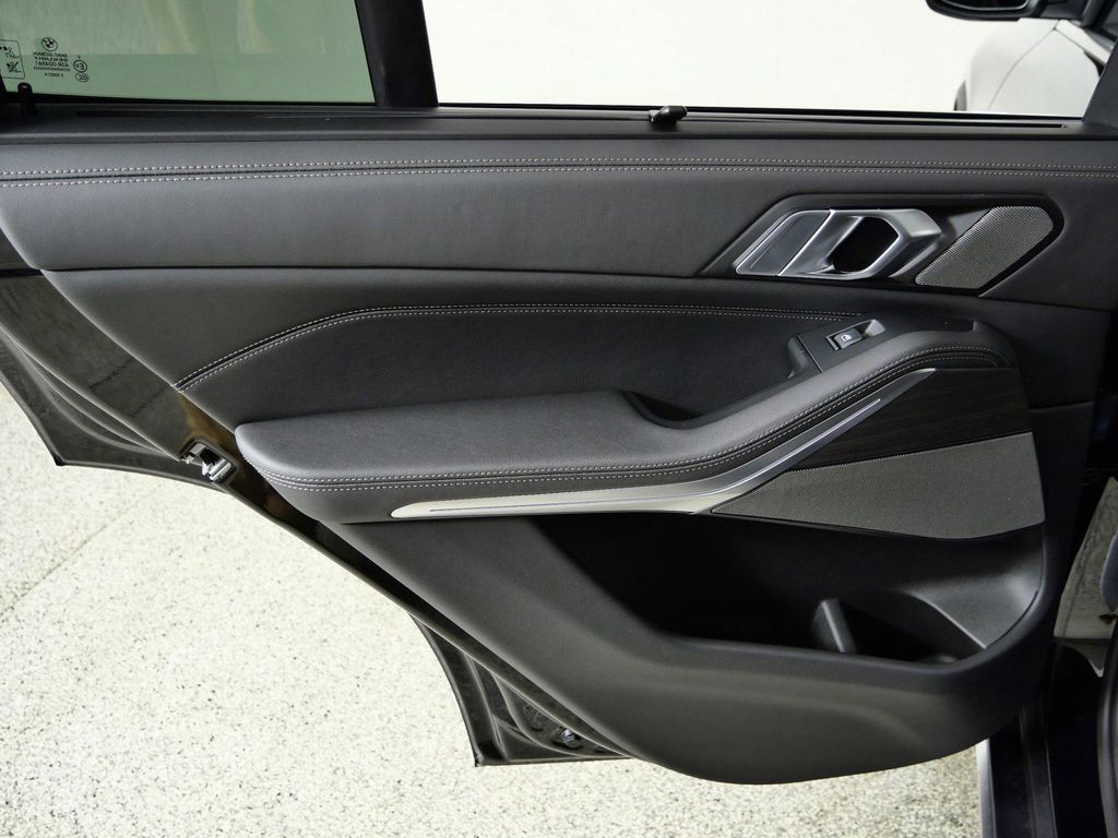 Thumbnail: 2026 BMW X5 - 36