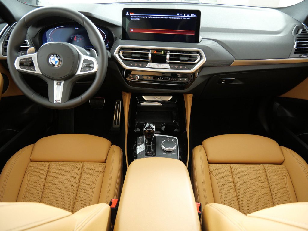 Thumbnail: 2024 BMW X4 - 2
