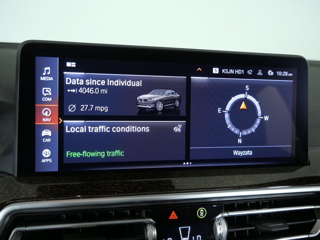 Thumbnail: 2025 BMW X4 - 12