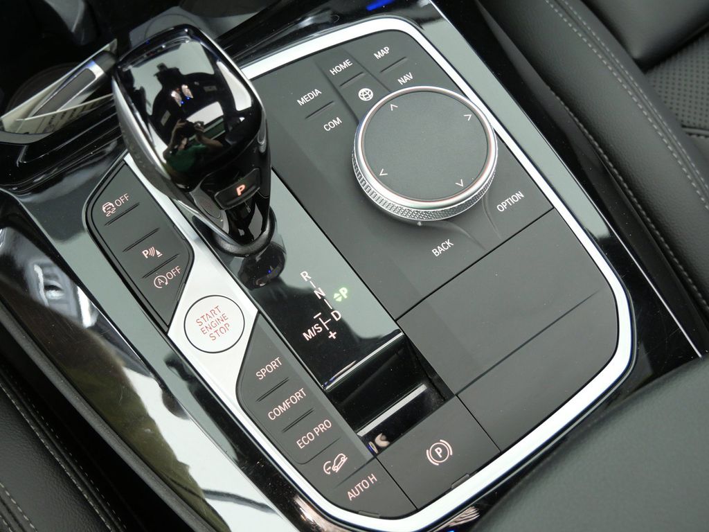 Thumbnail: 2025 BMW X4 - 50