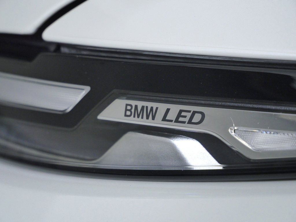 Thumbnail: 2024 BMW X7 - 7