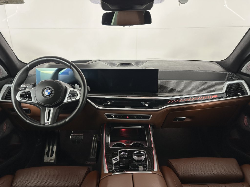 Thumbnail: 2025 BMW X7 - 6