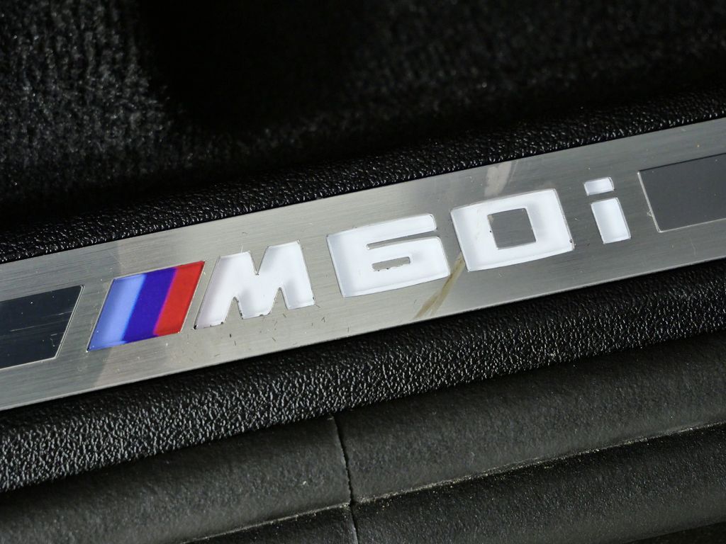 Thumbnail: 2024 BMW X7 - 28