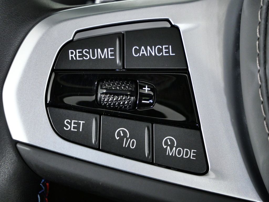 Thumbnail: 2024 BMW X7 - 43