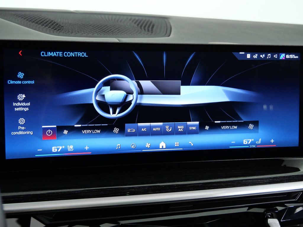 Thumbnail: 2024 BMW X7 - 46