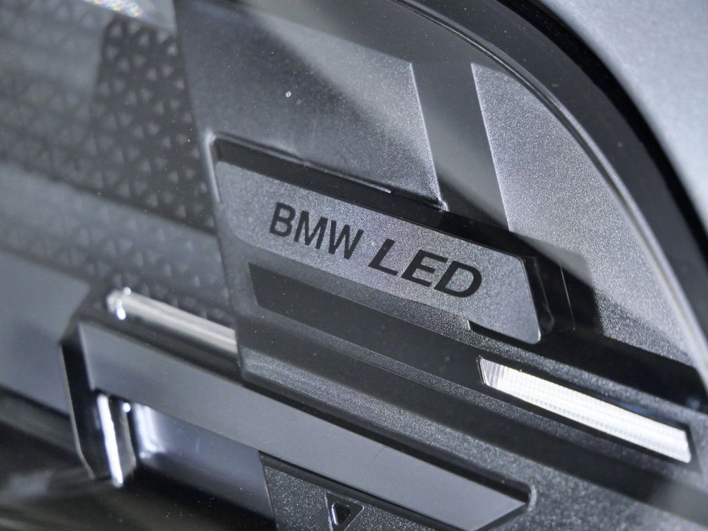 Thumbnail: 2026 BMW X5 - 7