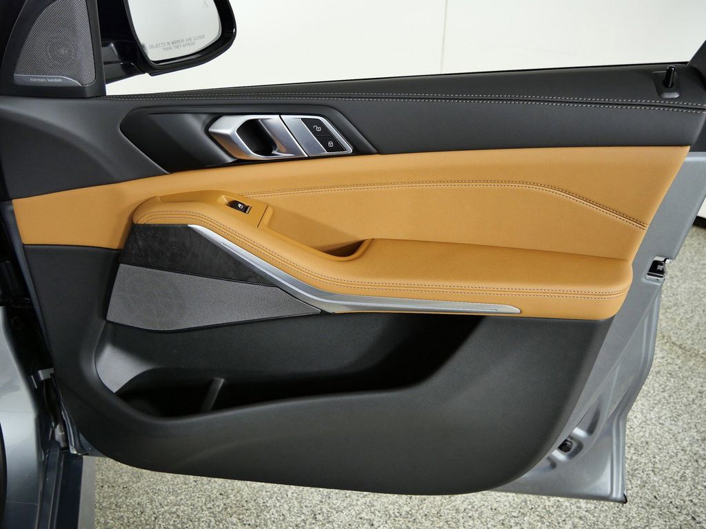Thumbnail: 2026 BMW X5 - 25