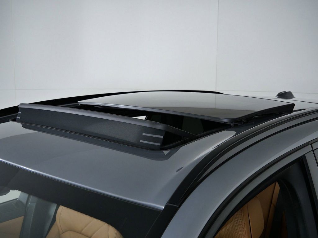 Thumbnail: 2026 BMW X5 - 24
