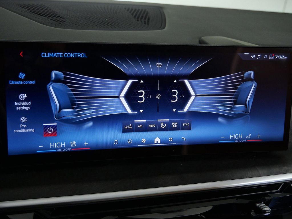Thumbnail: 2026 BMW X5 - 45
