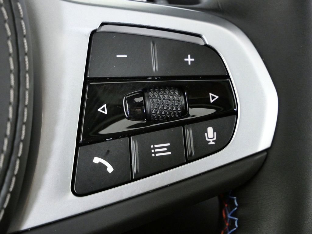 Thumbnail: 2026 BMW X5 - 43