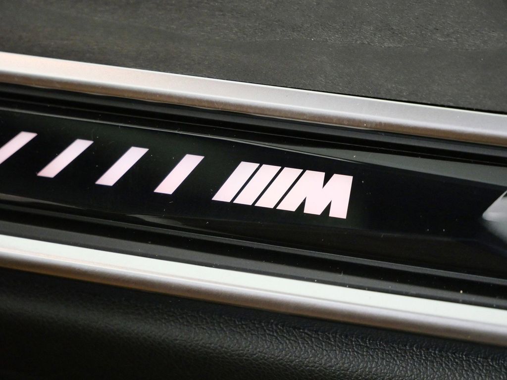 Thumbnail: 2026 BMW X5 - 28