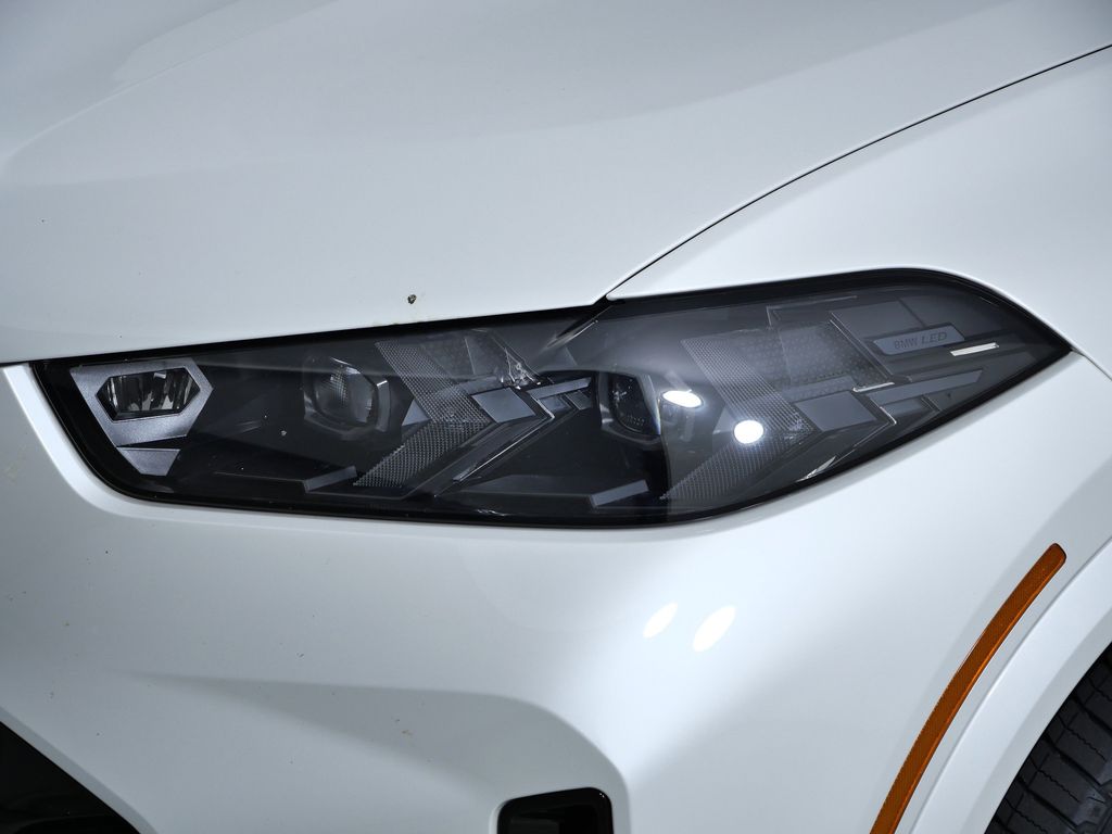 Thumbnail: 2024 BMW X5 - 17