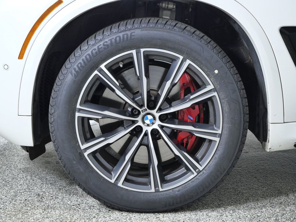 Thumbnail: 2024 BMW X5 - 27