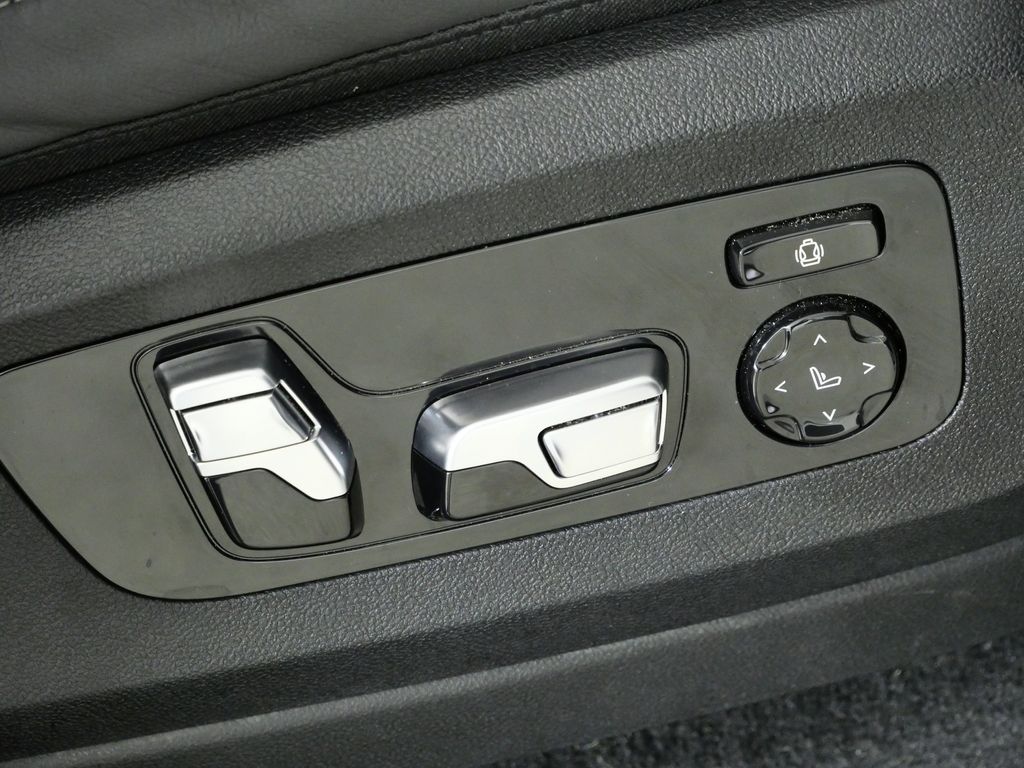 Thumbnail: 2024 BMW X5 - 30