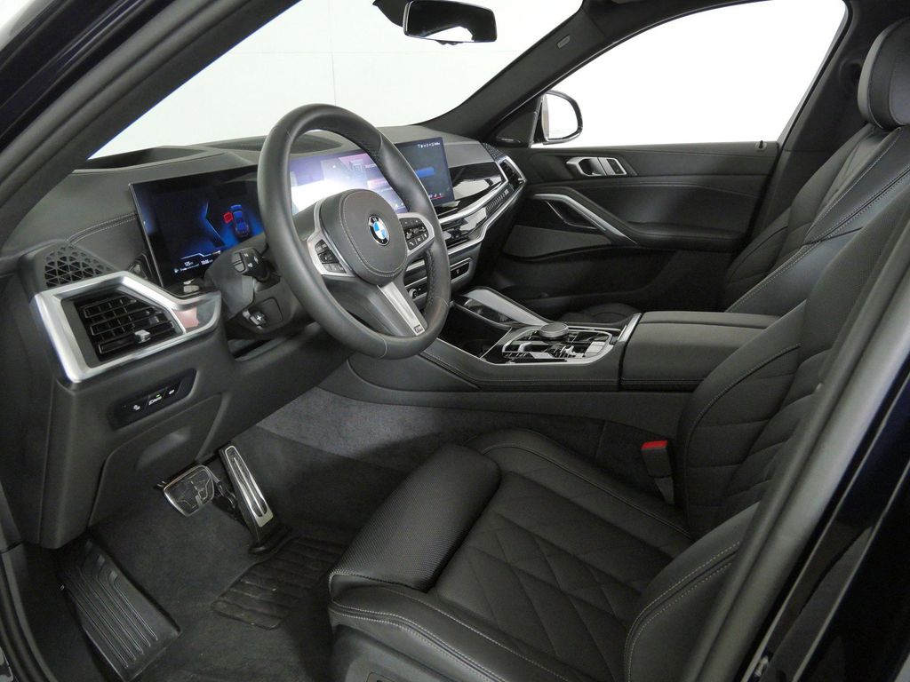 Thumbnail: 2025 BMW X6 - 38