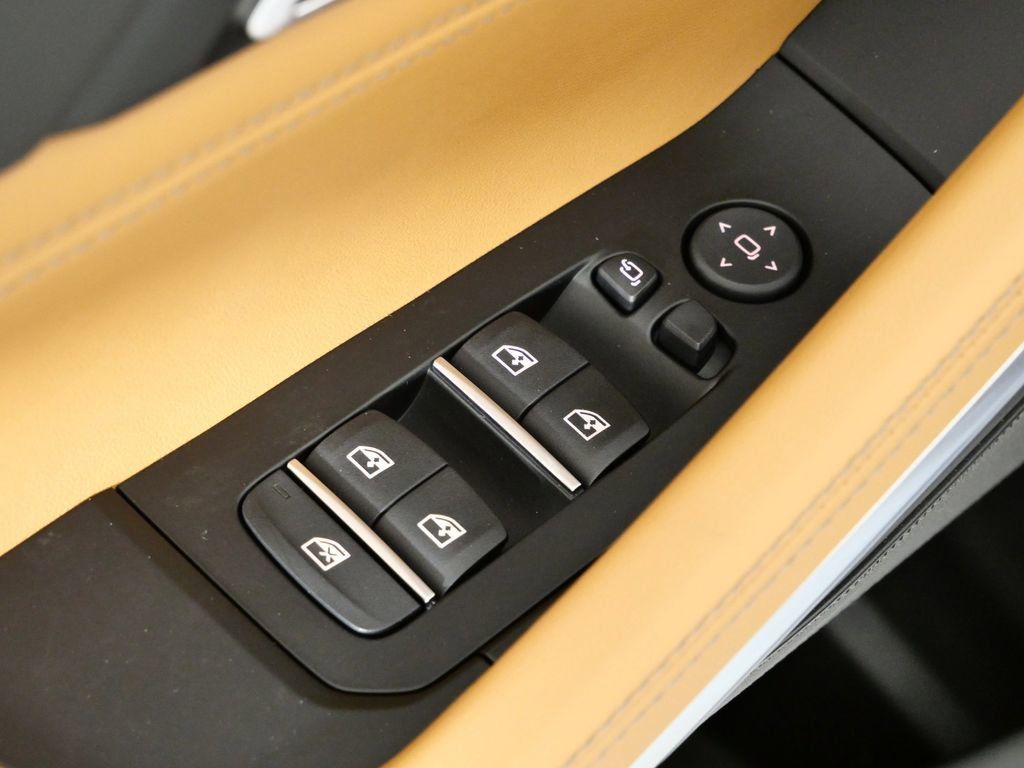 Thumbnail: 2026 BMW X6 - 42