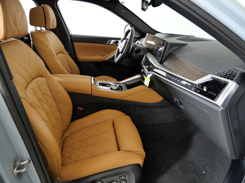Thumbnail: 2026 BMW X6 - 8