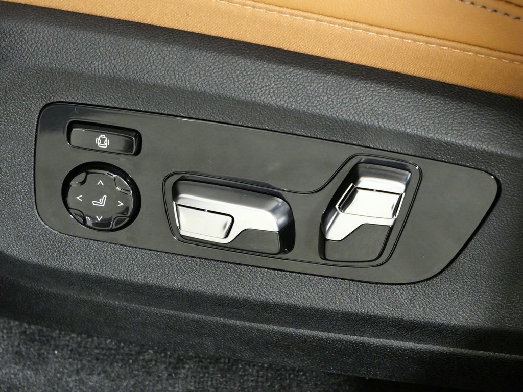 Thumbnail: 2026 BMW X6 - 44