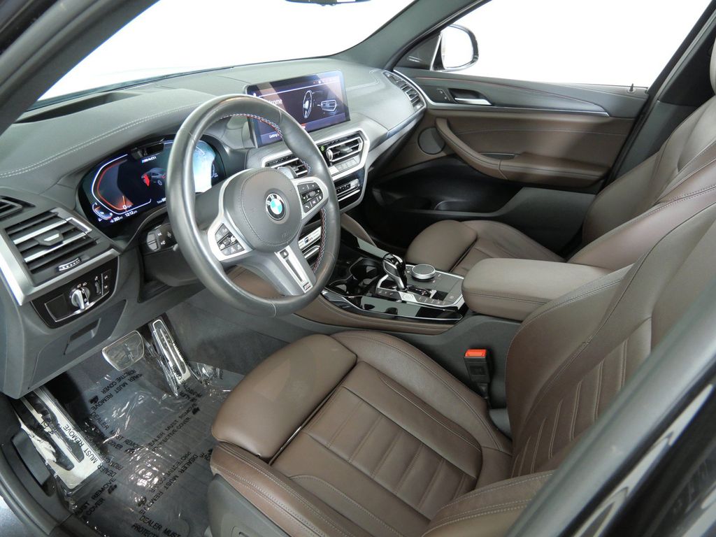 Thumbnail: 2022 BMW X4 - 38