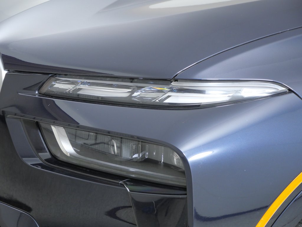 Thumbnail: 2024 BMW X7 - 19