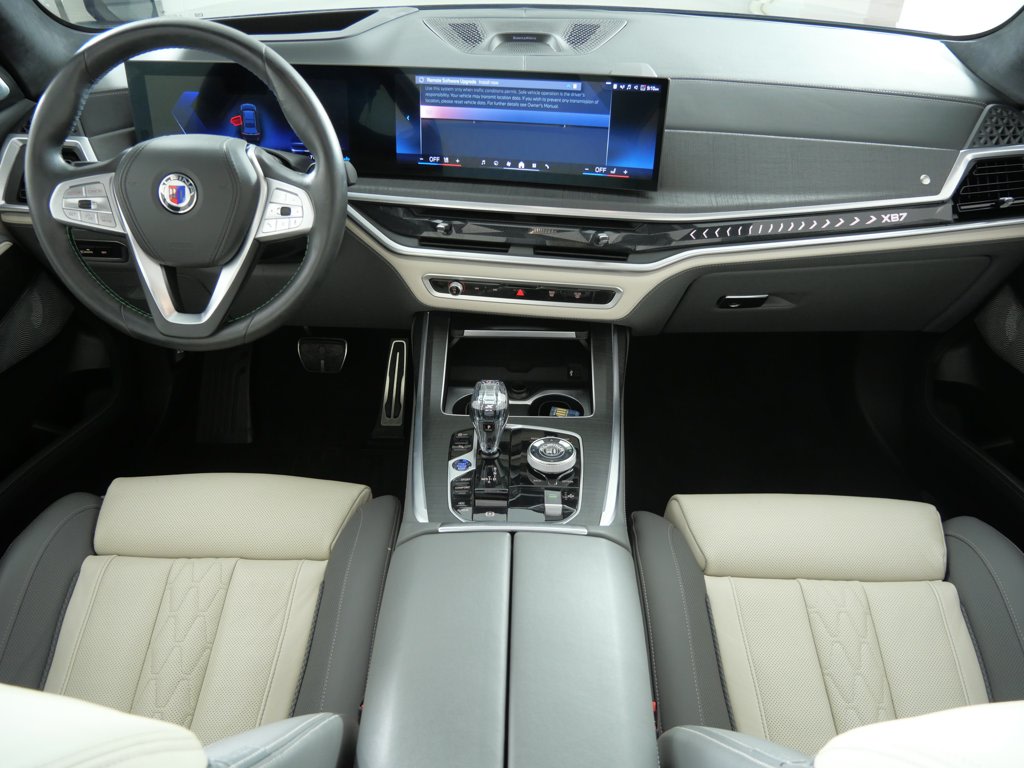 Thumbnail: 2024 BMW X7 - 2
