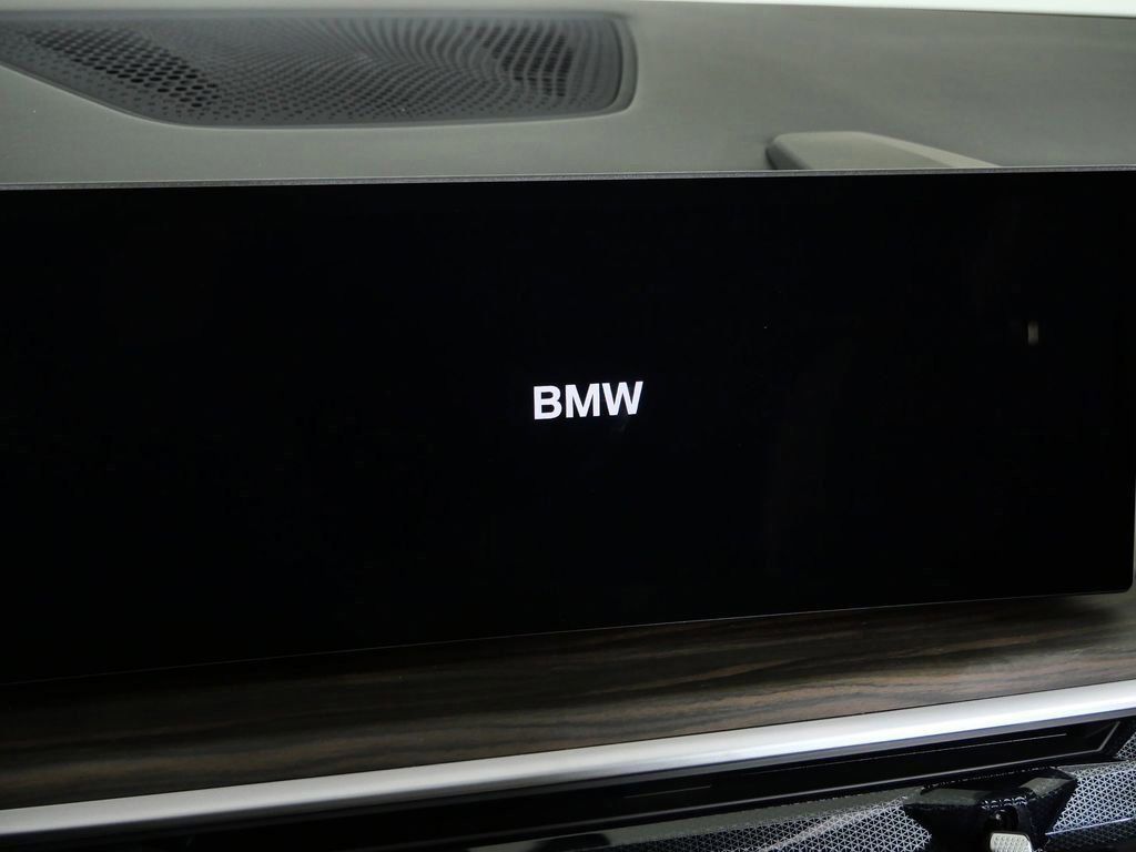 Thumbnail: 2026 BMW X5 - 45