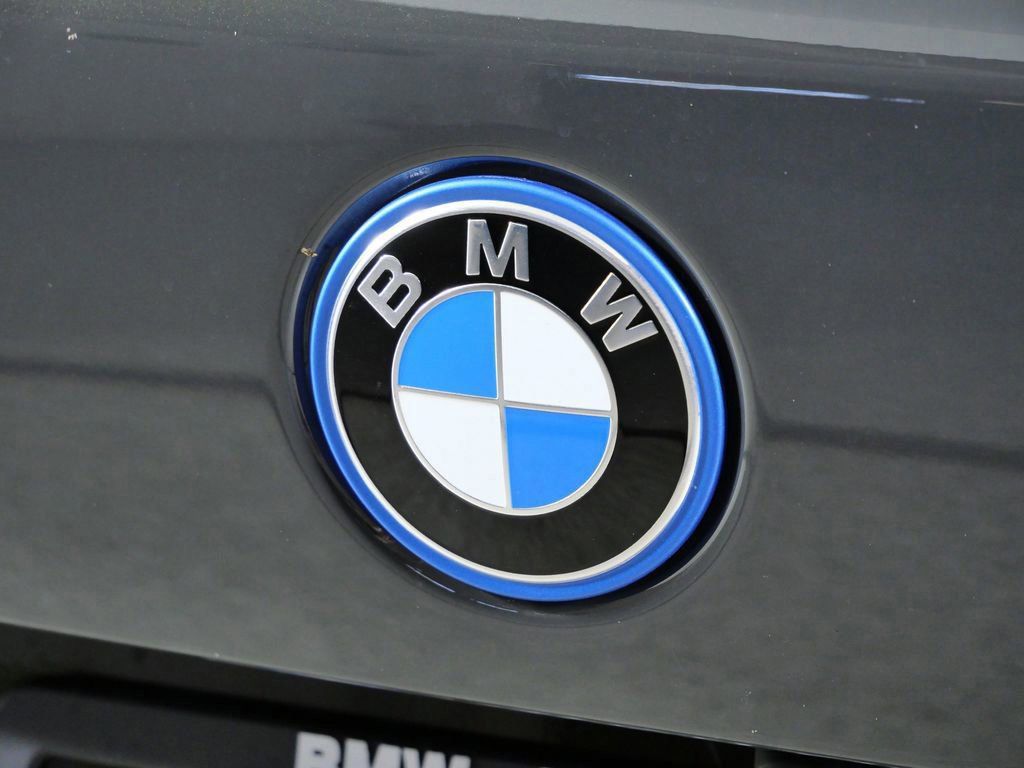 Thumbnail: 2026 BMW X5 - 19