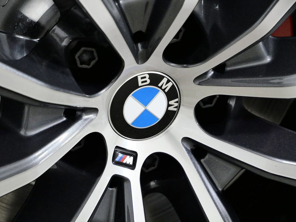Thumbnail: 2026 BMW X5 - 25