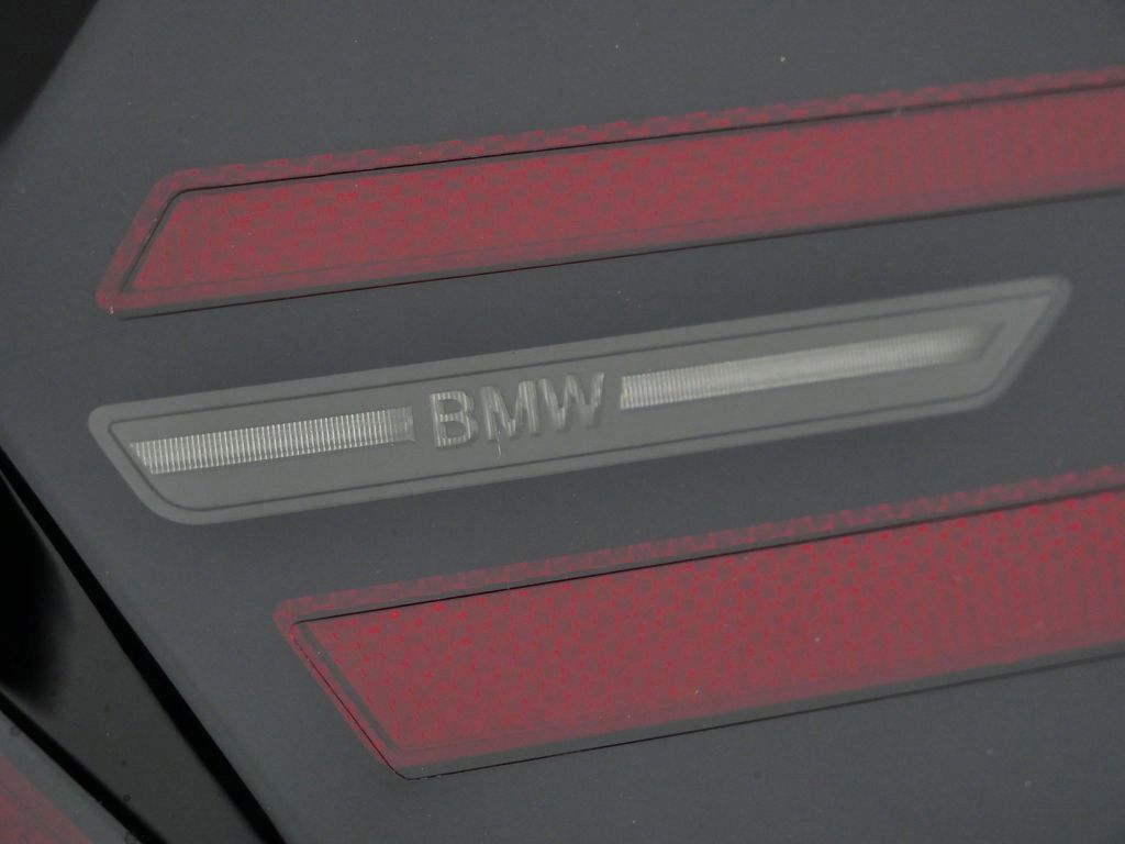 Thumbnail: 2026 BMW X5 - 26