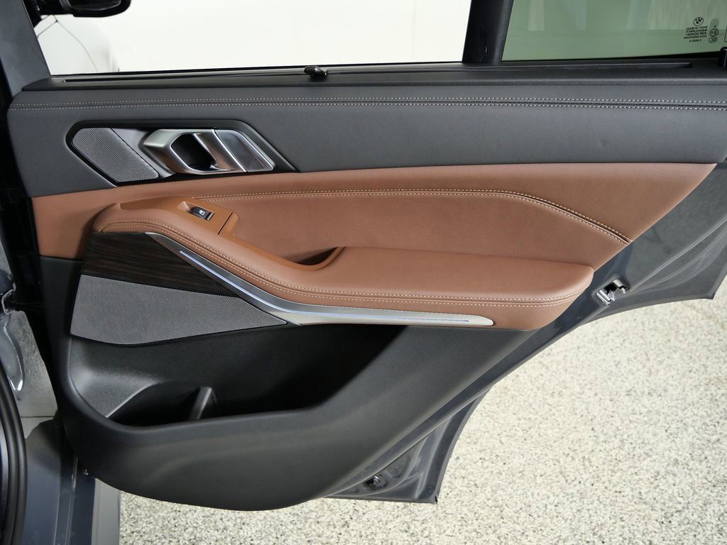 Thumbnail: 2026 BMW X5 - 31
